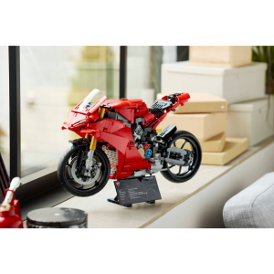 LEGO Ducati Panigale V4 S Motorcycle