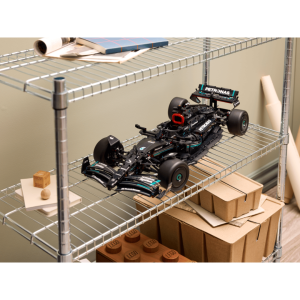 LEGO Mercedes-AMG F1 W14 E Performance